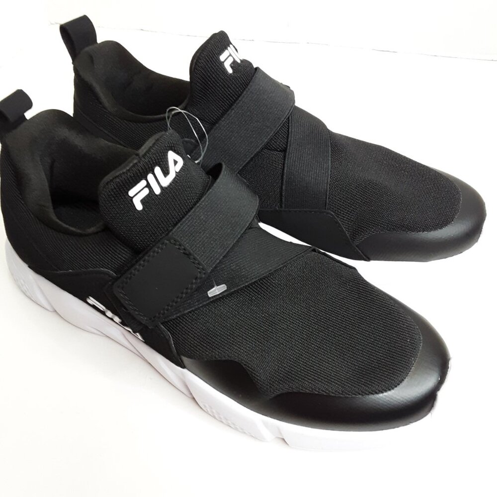 FILA Vastra Knit Lifestyle Slip-on Men's Sneaker size 11.5M Black White